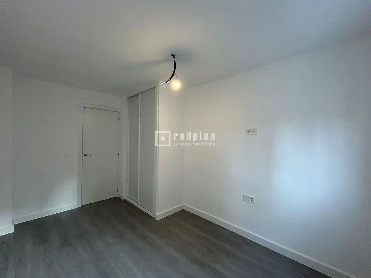 Bedroom of Flat for sale in Madrid  with Air Conditioner, Heating and Terrace