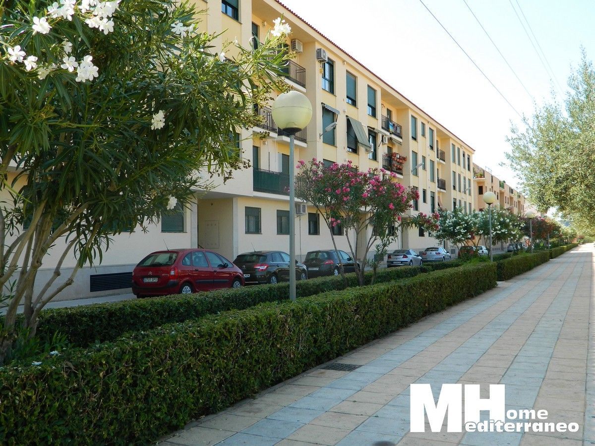 Vista exterior de Piso en venta en Faura con Calefacción