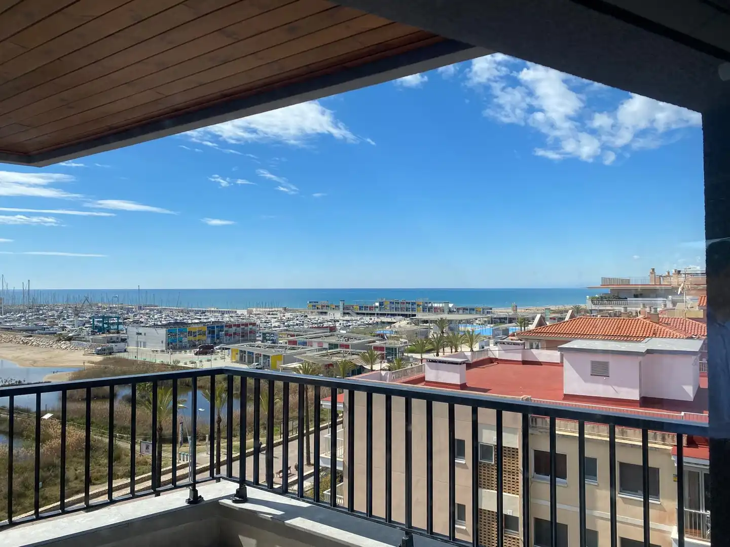 Vista exterior de Àtic en venda en Calafell amb Aire condicionat, Calefacció i Terrassa