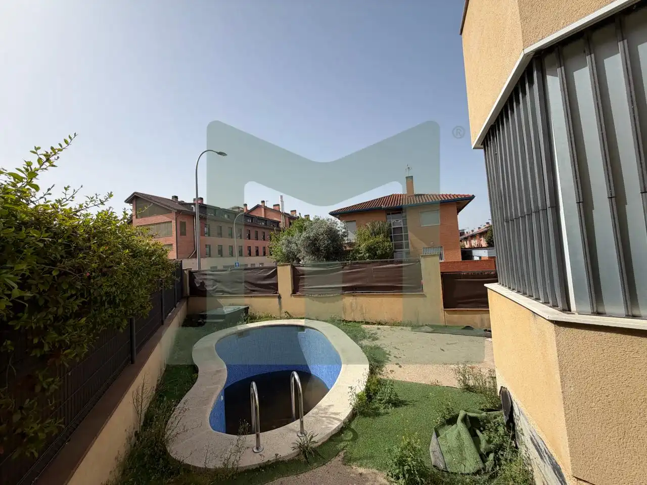 Piscina de Casa o chalet en venta en Madrid con Aire acondicionado, Jardín privado y Terraza