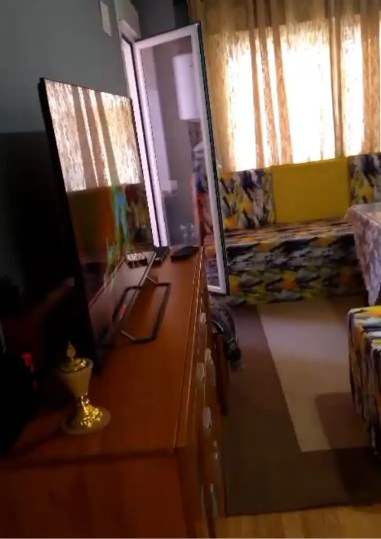Living room of Flat for sale in Aranjuez  with Terrace, Storage room and Furnished