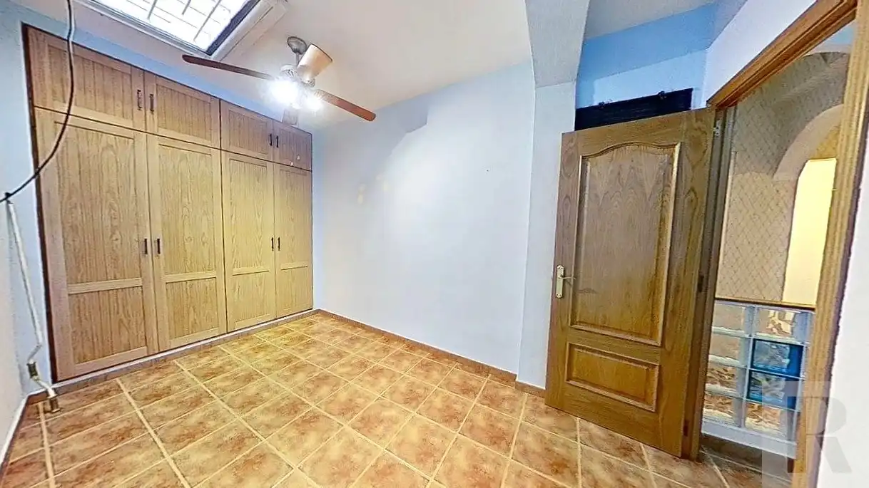 Detached homes for sale in Algeciras  with Terrace and Storage room