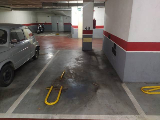 Garaje en Alquiler en BERNAT BOADES D'EN en La Devesa