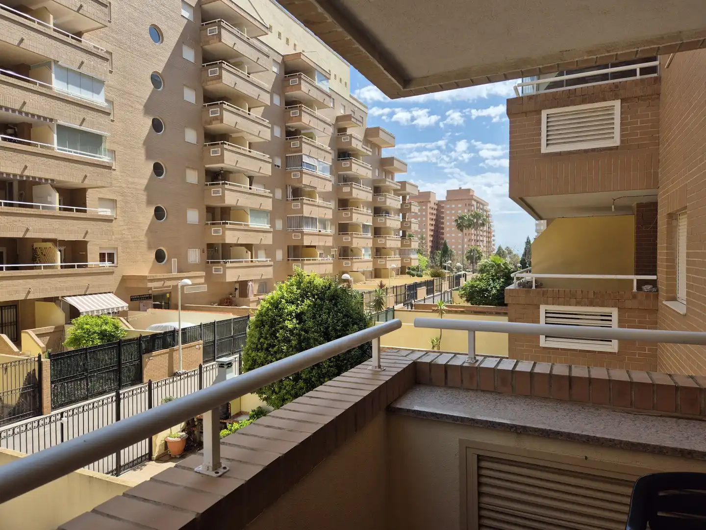 Piso con piscina en venta en Avenida Central 38, imagen 3