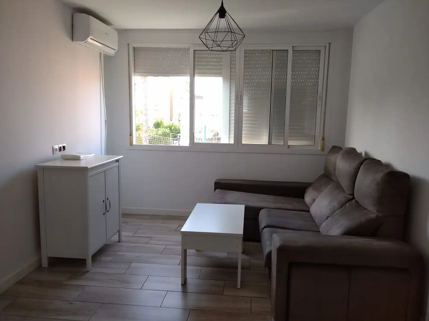 Living room of Flat for rent in Dos Hermanas  with Furnished