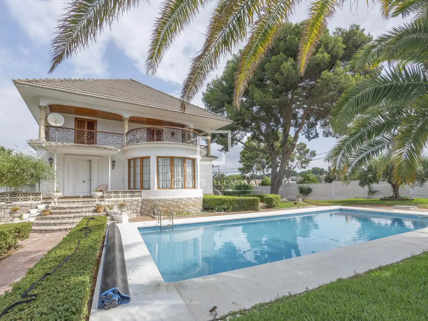 Exterior view of Houses for sale in Paterna  with Heating, Private garden and Parquet flooring