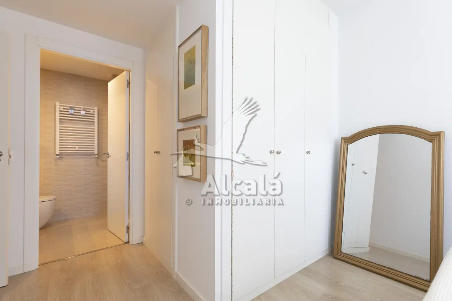 Schlafzimmer von Wohnung zum Verkauf in Alcalá de Henares mit Klimaanlage, Heizung und Terrasse
