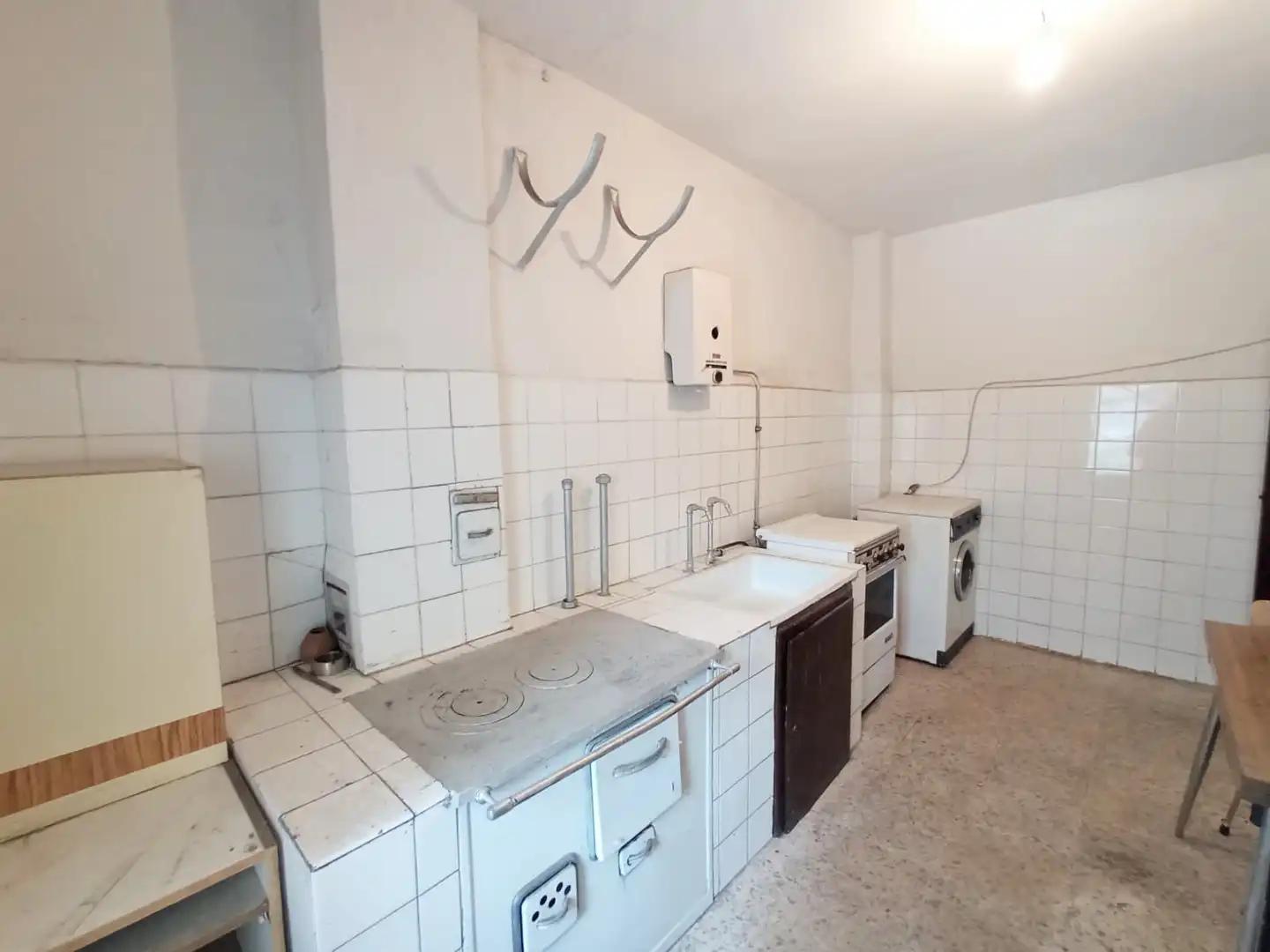 Cocina de Piso en venta en Burgos con Amueblado y Balcón