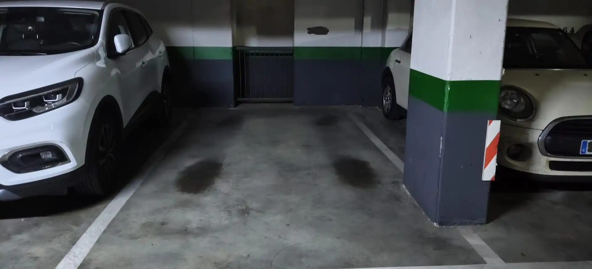 Parking de Piso de alquiler en Madrid con Calefacción, Jardín privado y Terraza