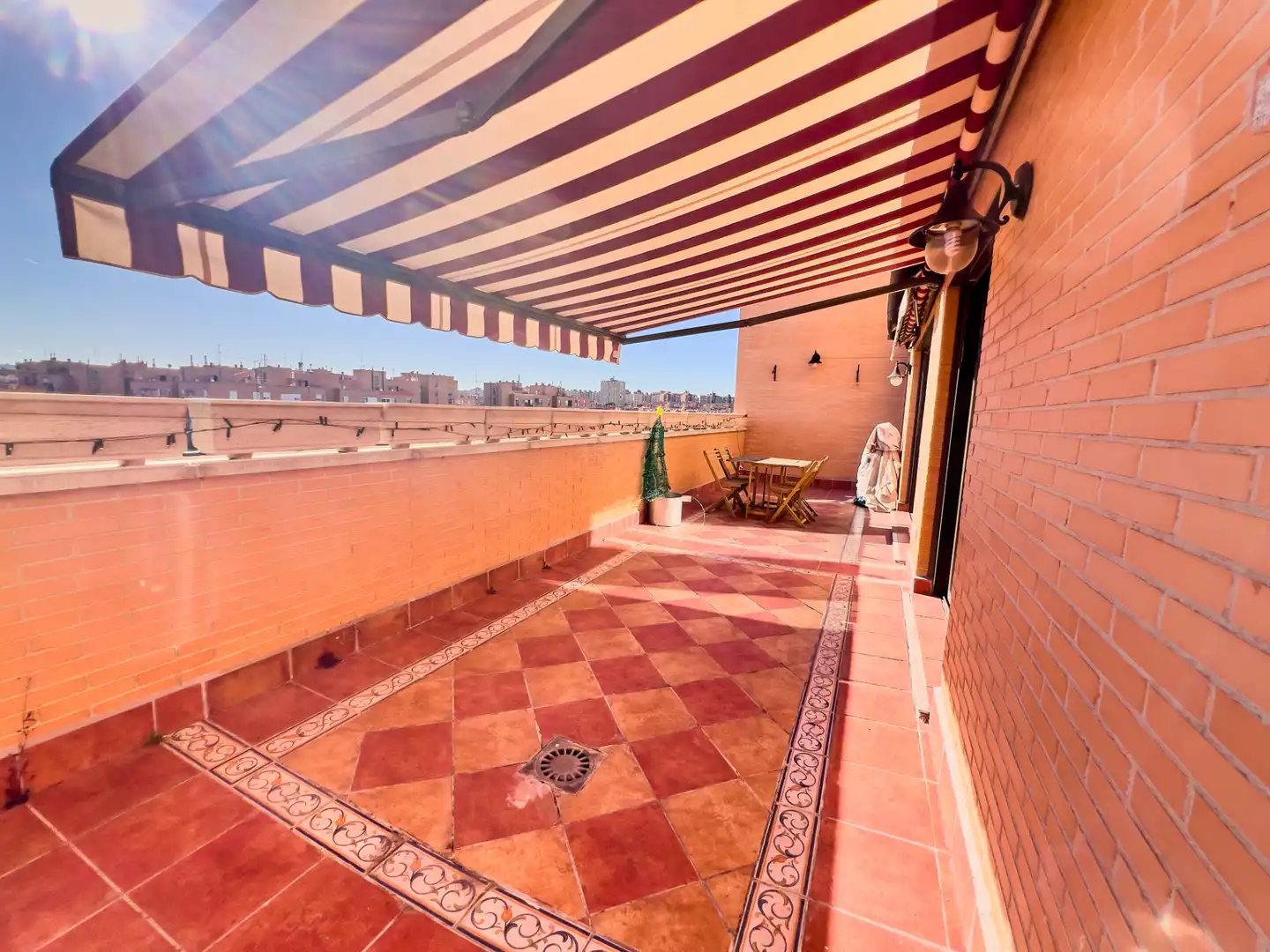 Terrassa de Àtic en venda en Madrid amb Aire condicionat, Calefacció i Jardí privat