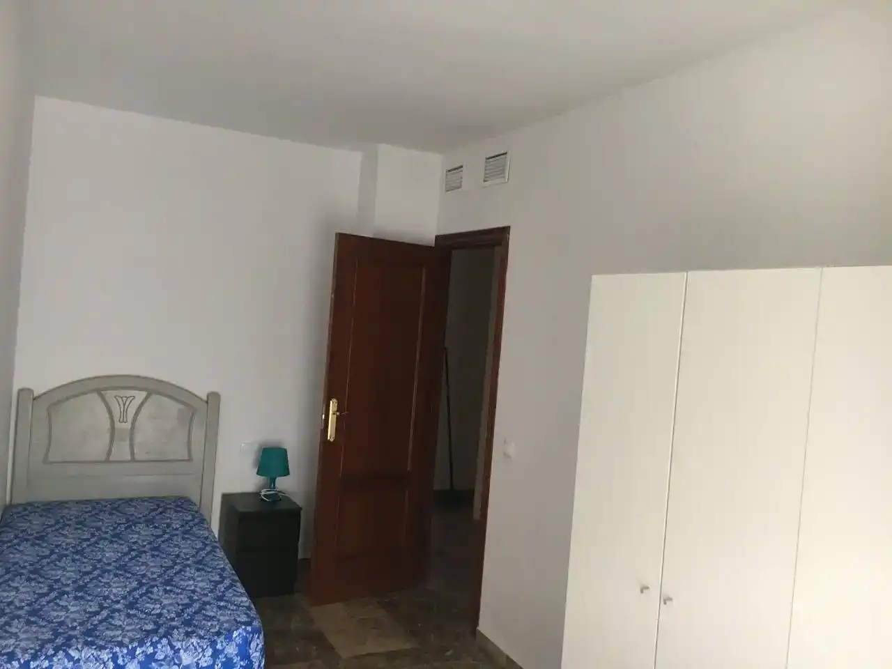 Bedroom of Flat for rent in Alcalá del Río  with Air Conditioner, Storage room and Furnished