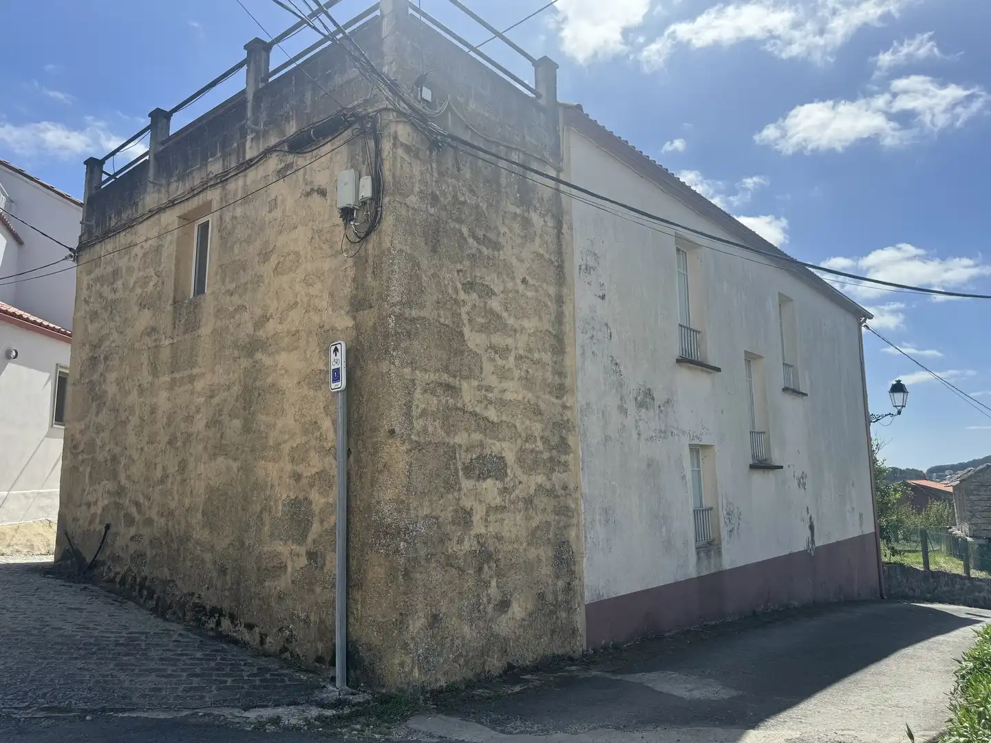 Vista exterior de Finca rústica en venda en Muros amb Jardí privat, Terrassa i Balcó