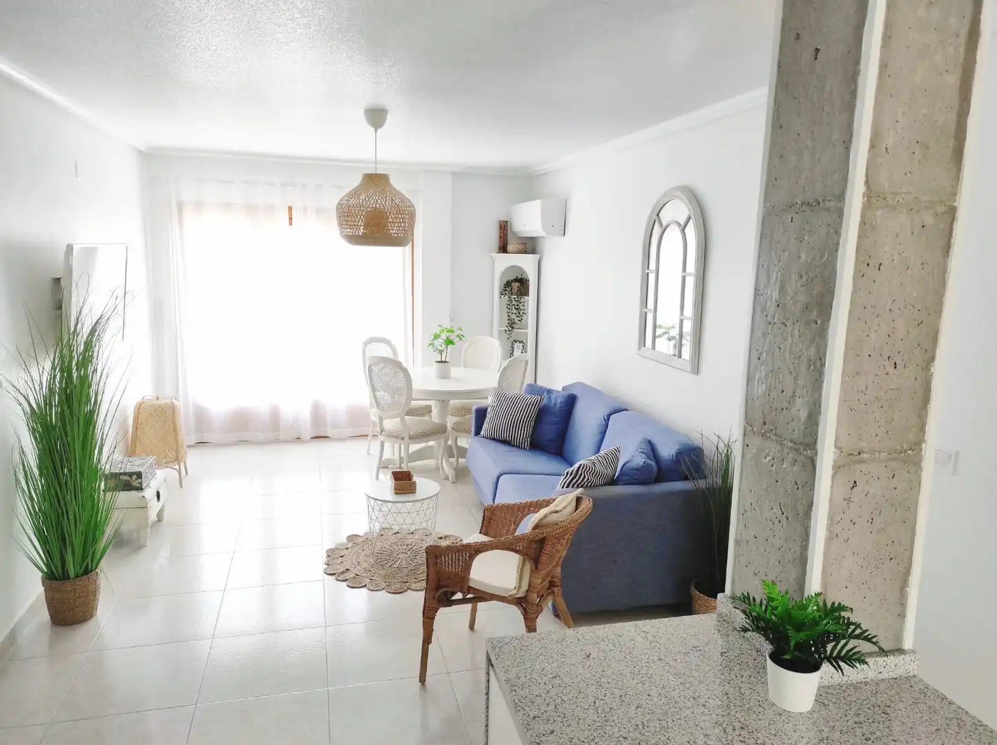 Sala de estar de Apartamento de alquiler en Pilar de la Horadada con Aire acondicionado, Calefacción y Terraza