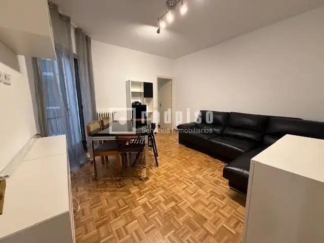 Sala de estar de Piso de alquiler en Madrid con Aire acondicionado, Calefacción y Parquet