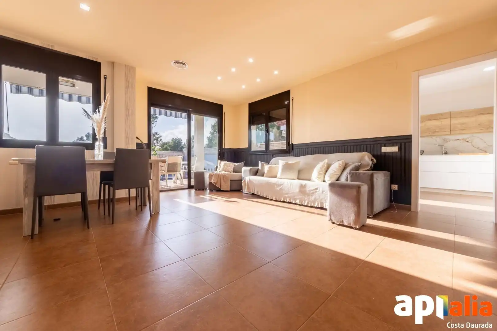 Casa a schiera con piscina in vendita a Avenida CADIS DE, imagen 7