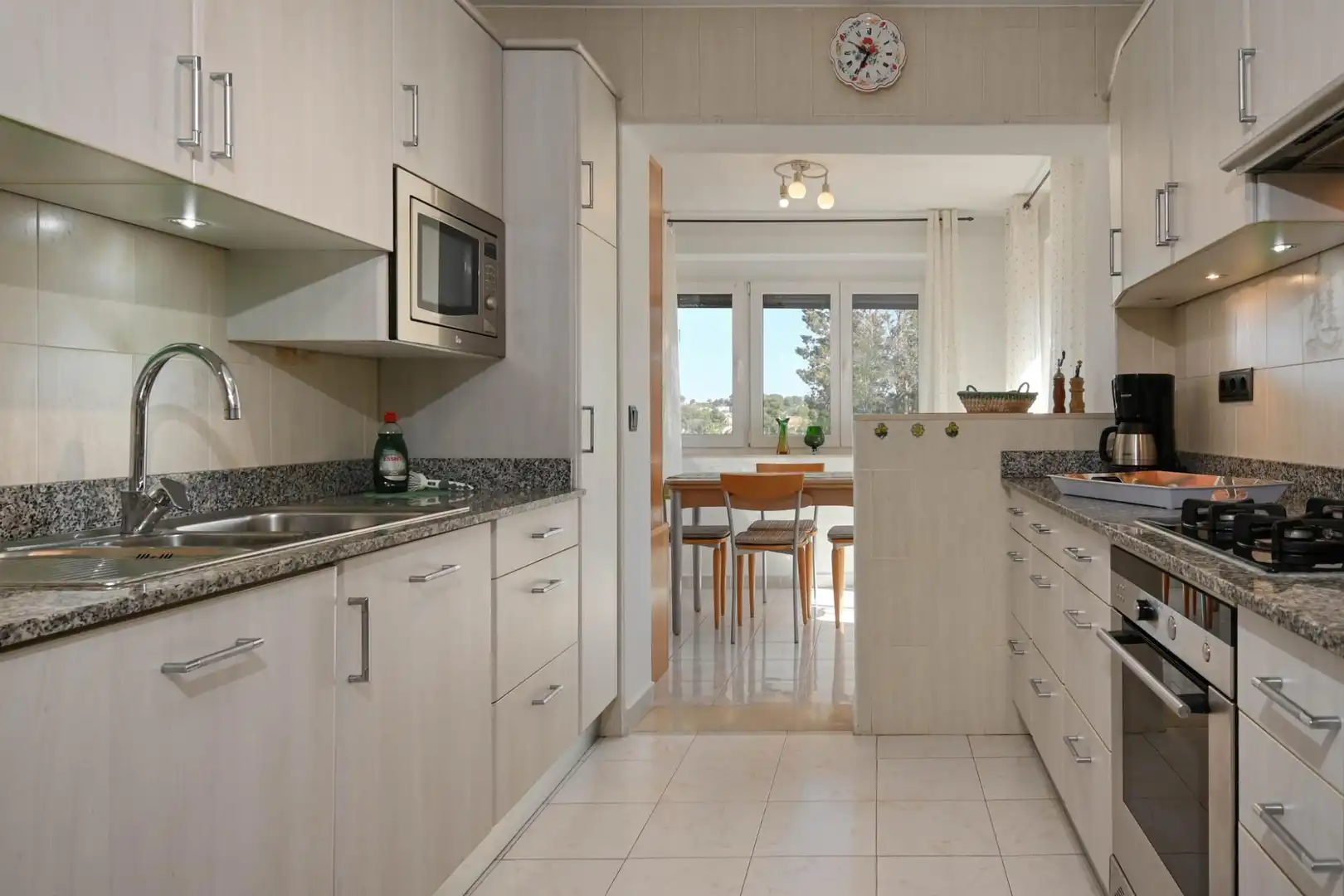 Detached house with pool for sale in La Granadella  - Costa Nova, imagen 5