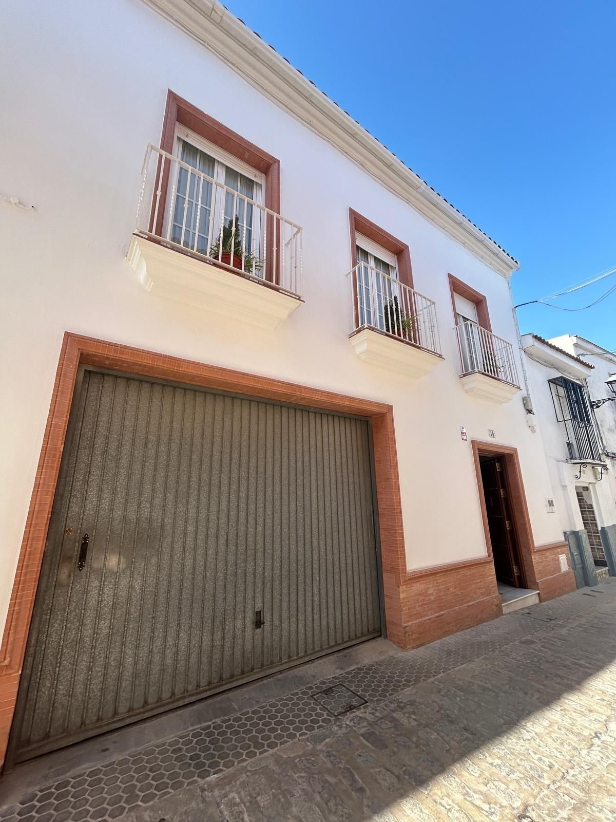 Vista exterior de Casa o xalet en venda en Utrera