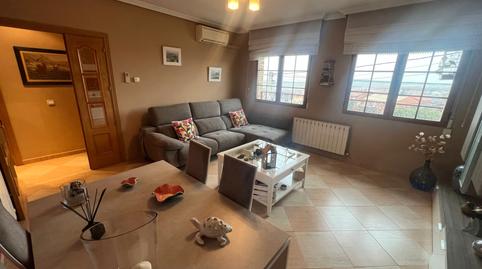 Foto 4 de Casa adosada en venda a Calle del Castañar, El Tiemblo , Ávila