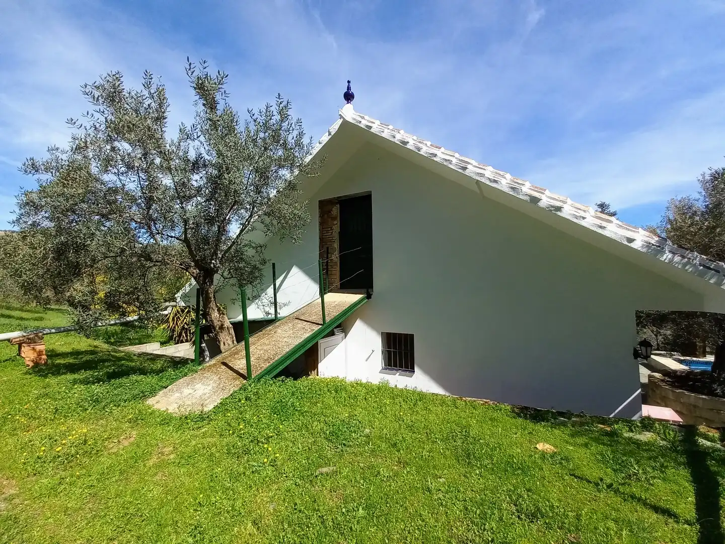Casa rústica amb piscina en venda a Yunquera, imagen 4