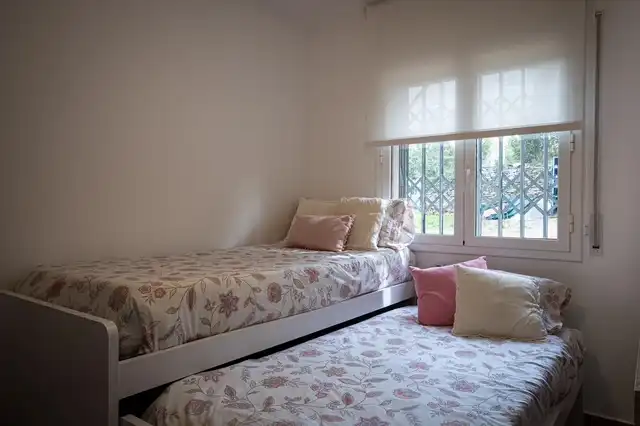 Habitación de Finca rústica en venta en La Riera de Gaià con Aire acondicionado, Calefacción y Jardín privado