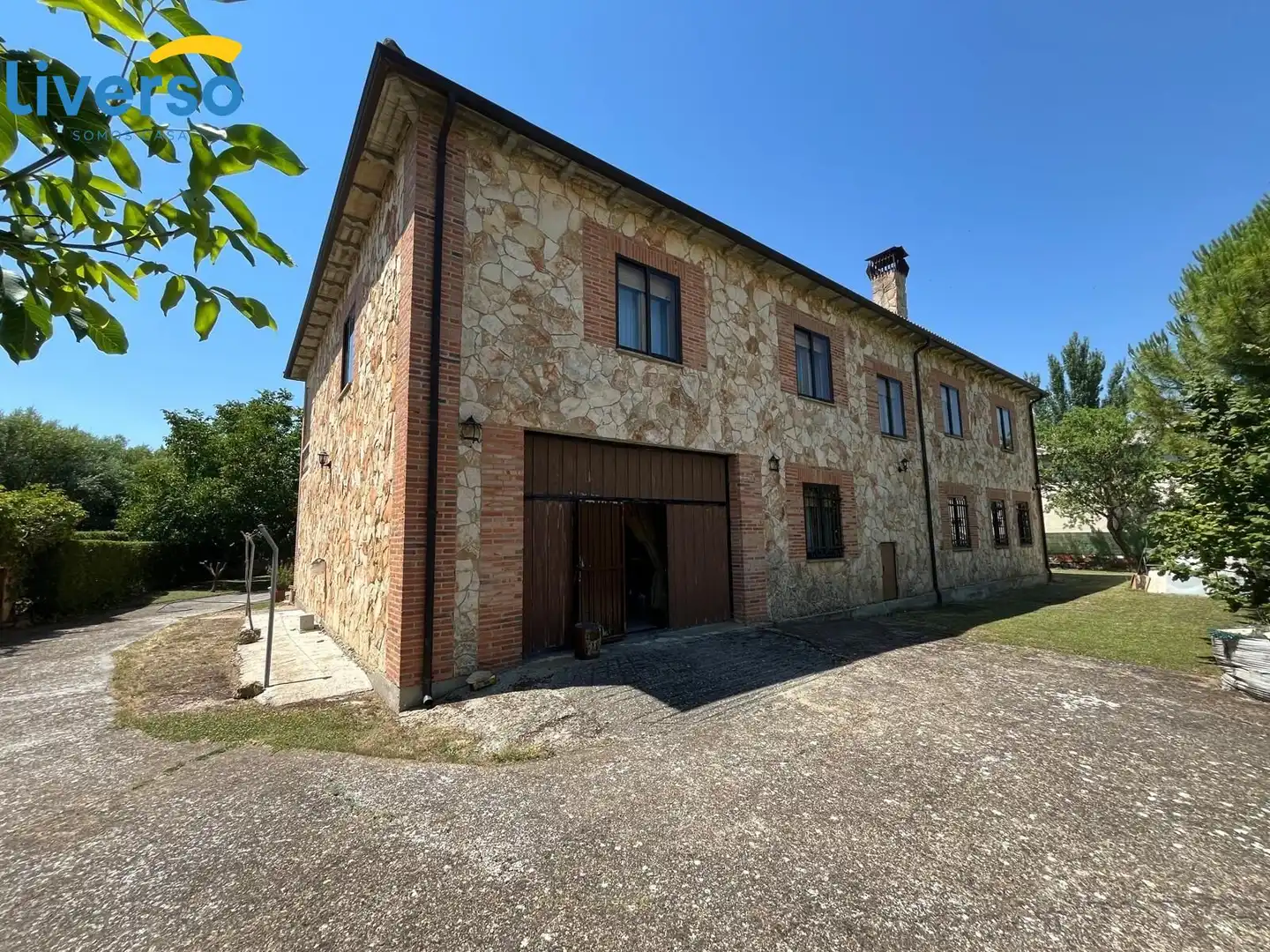 Exterior view of Houses for sale in Los Balbases   with Heating, Private garden and Terrace
