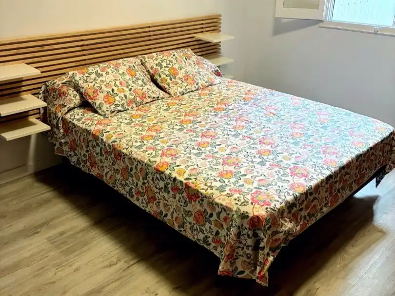 Schlafzimmer von Wohnung zur Miete in Centro