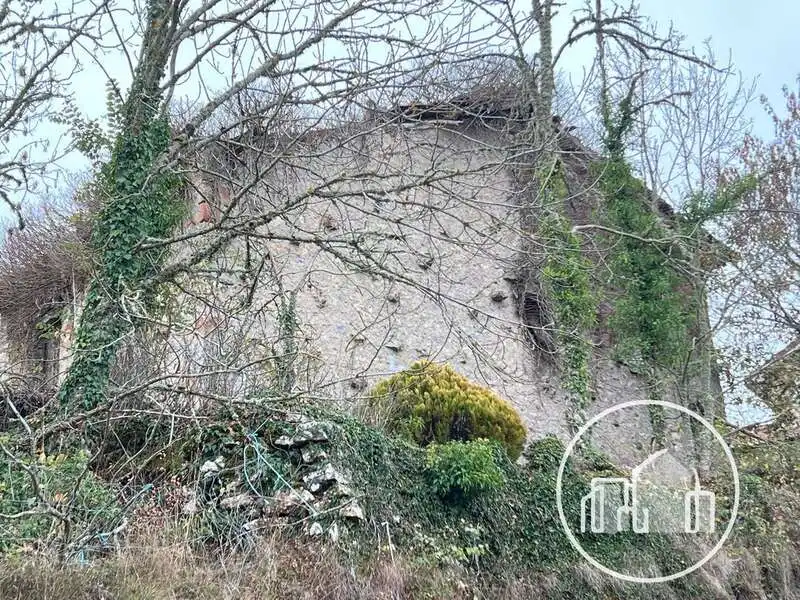 Houses for sale in Valderredible