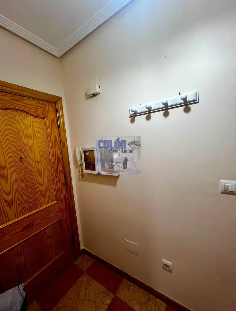 Piso con ascensor en venta en Martos, imagen 2
