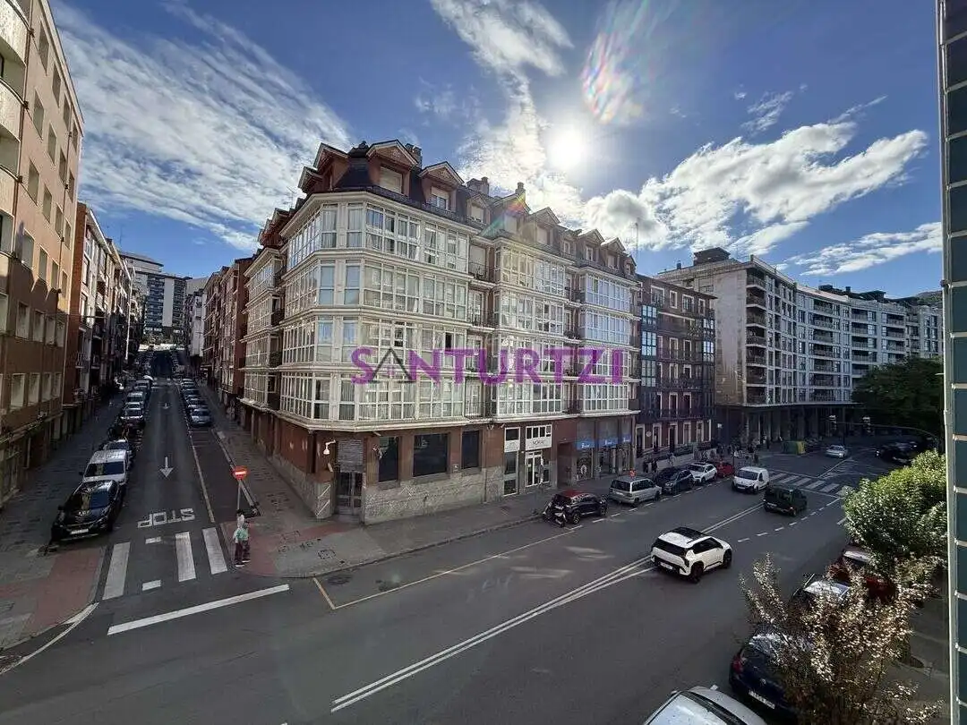 Exterior view of Flat for sale in Santurtzi   with Heating, Storage room and Furnished