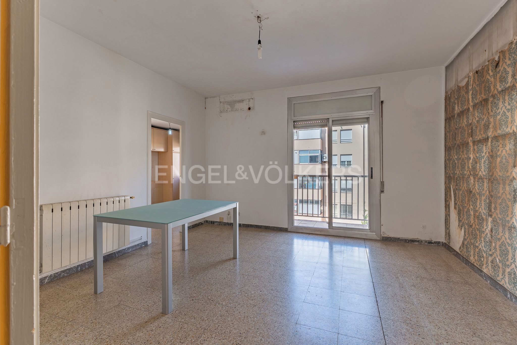 Sala d'estar de Apartament en venda en Esplugues de Llobregat amb Aire condicionat, Calefacció i Balcó