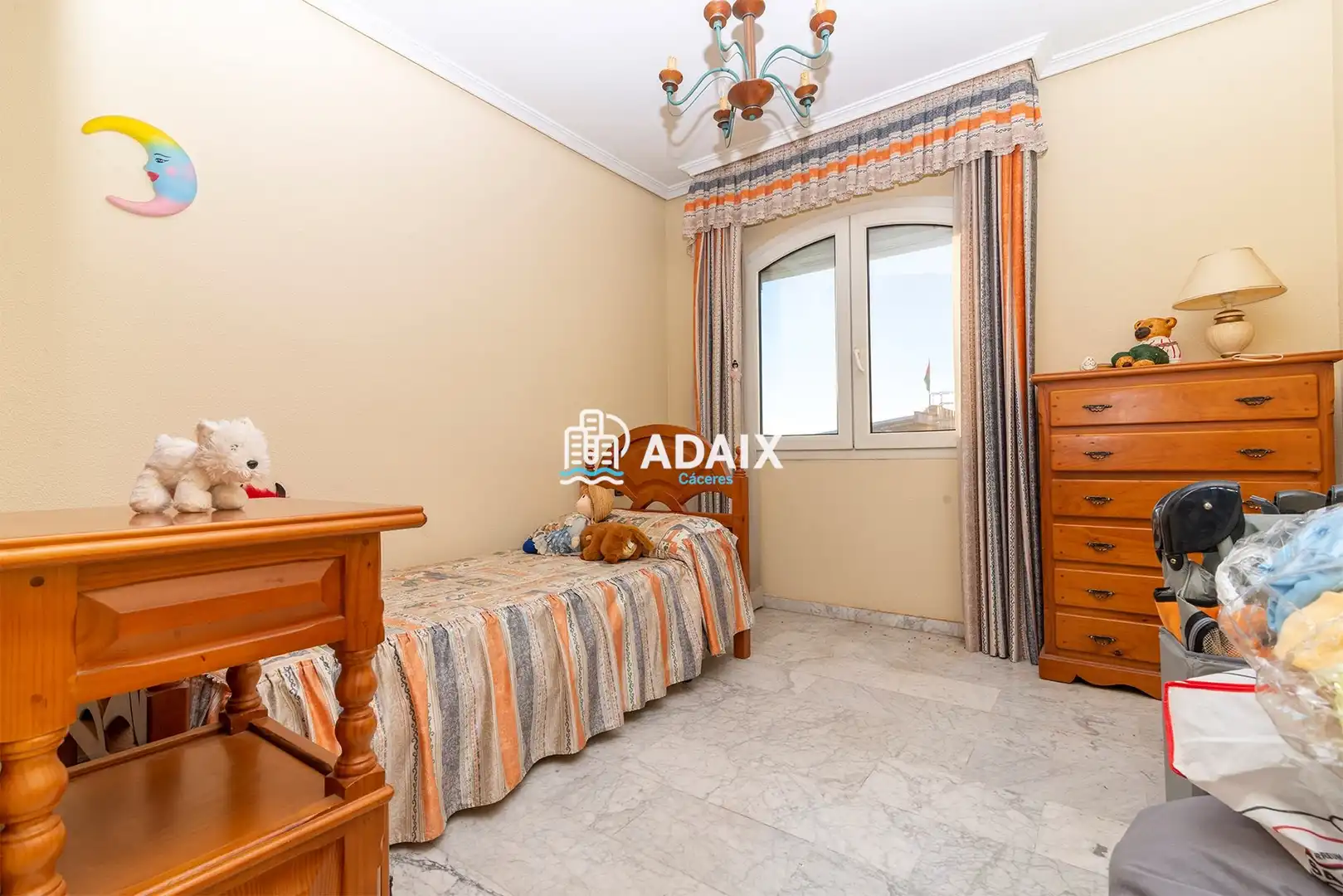 Chalet con terraza en venta en C/ ESCORPIO, imagen 31