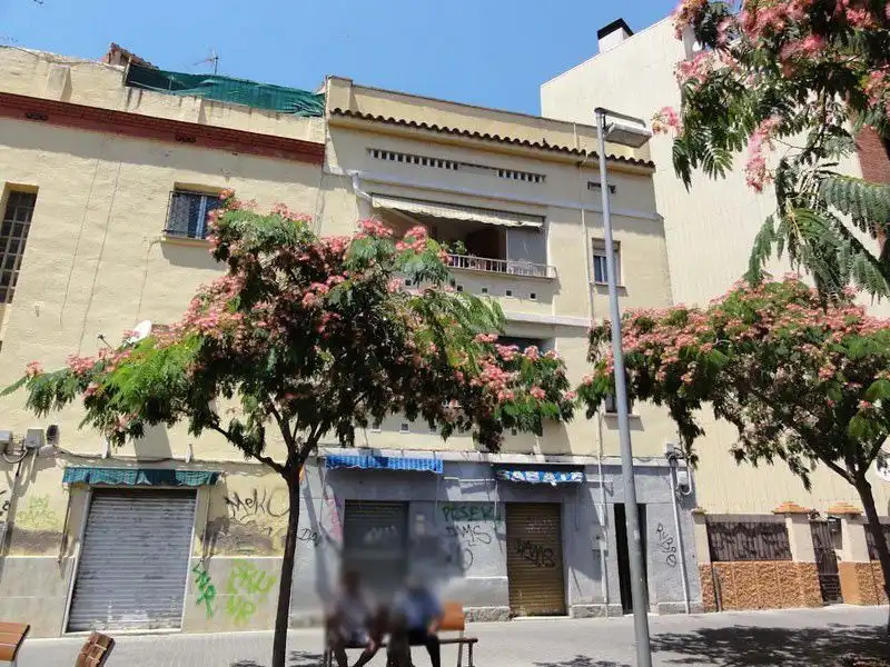 Vista exterior de Piso en venta en Montcada i Reixac con Terraza