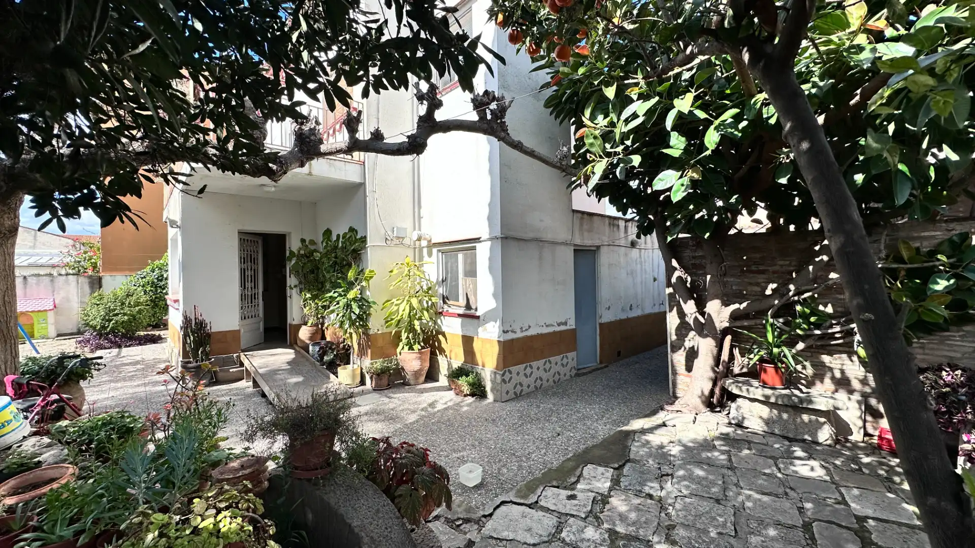 Vista exterior de Casa o xalet en venda en Reus amb Calefacció, Jardí privat i Terrassa