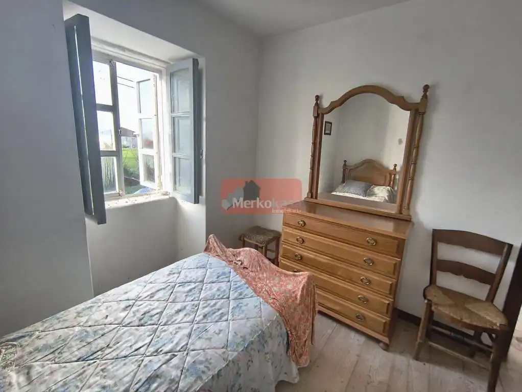 Habitación de Finca rústica en venta en Lugo con Terraza y Amueblado