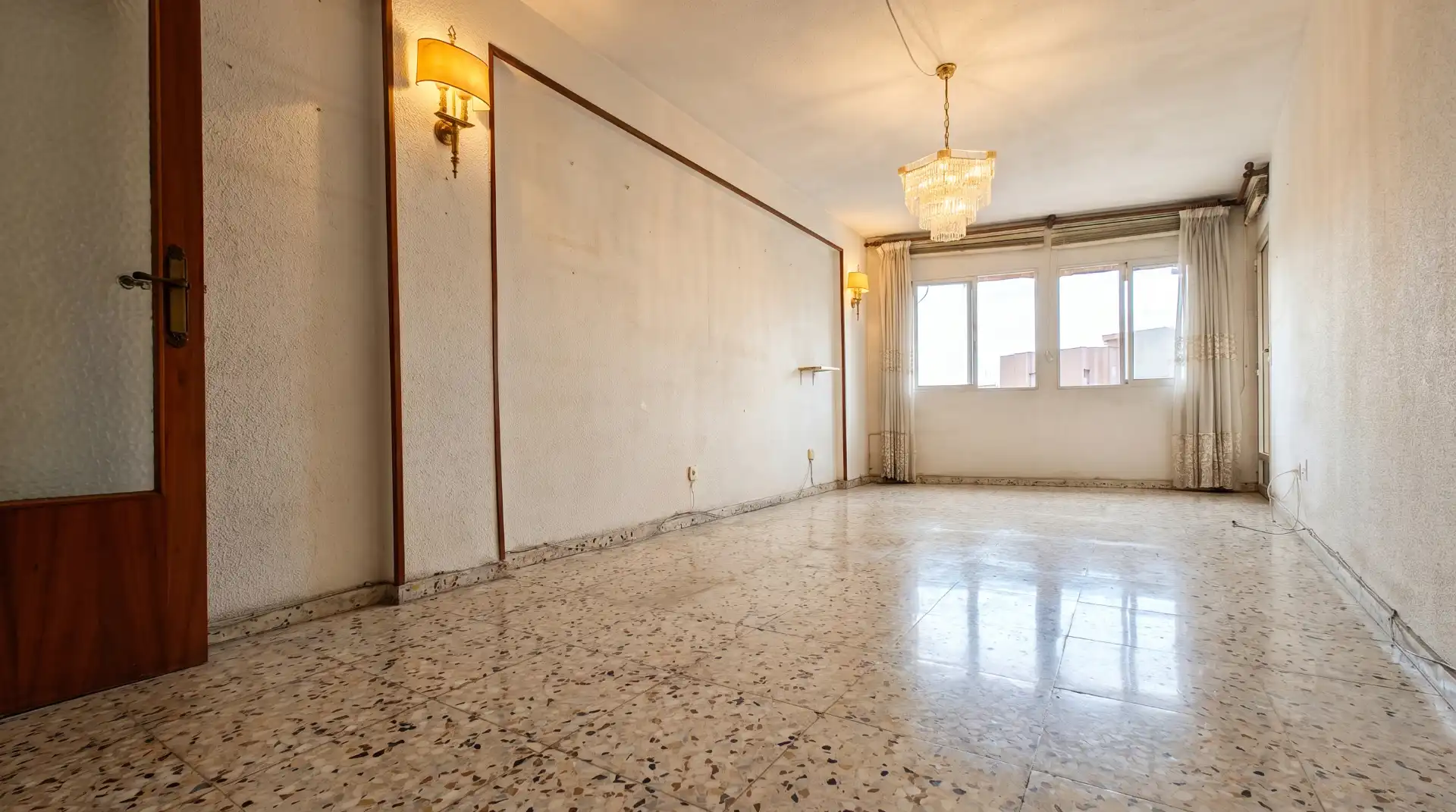 Sala de estar de Piso en venta en Alicante / Alacant con Calefacción, Amueblado y Horno
