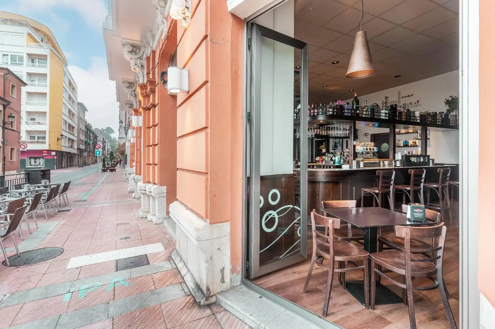 Local de alquiler en Paseo Playa Santa Marina, 34, Ribadesella