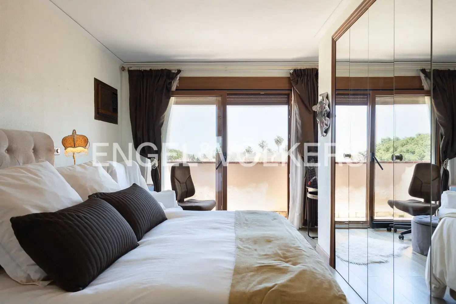 Habitación de Ático en venta en Dénia con Aire acondicionado, Calefacción y Jardín privado