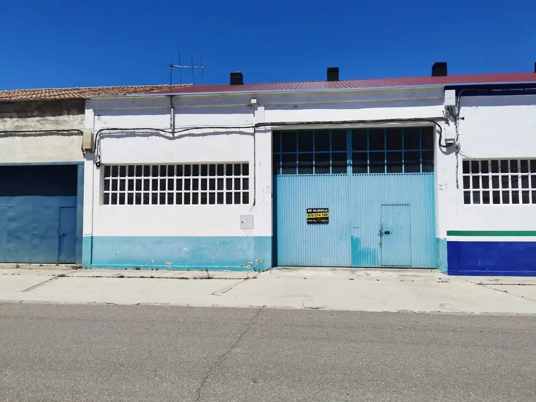 Exterior view of Industrial buildings for rent in  Huesca Capital