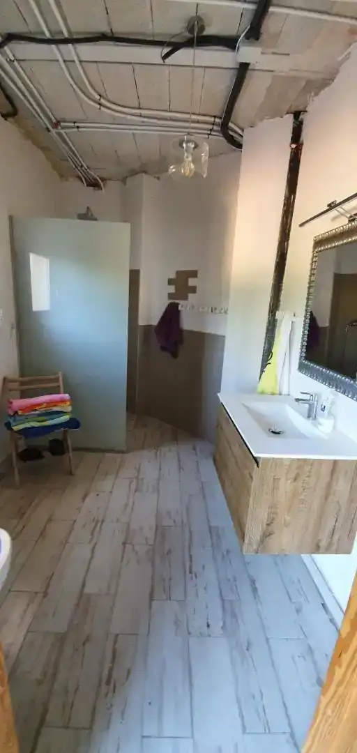 Bany de Casa o xalet en venda en Pueblo - Urbanizaciones