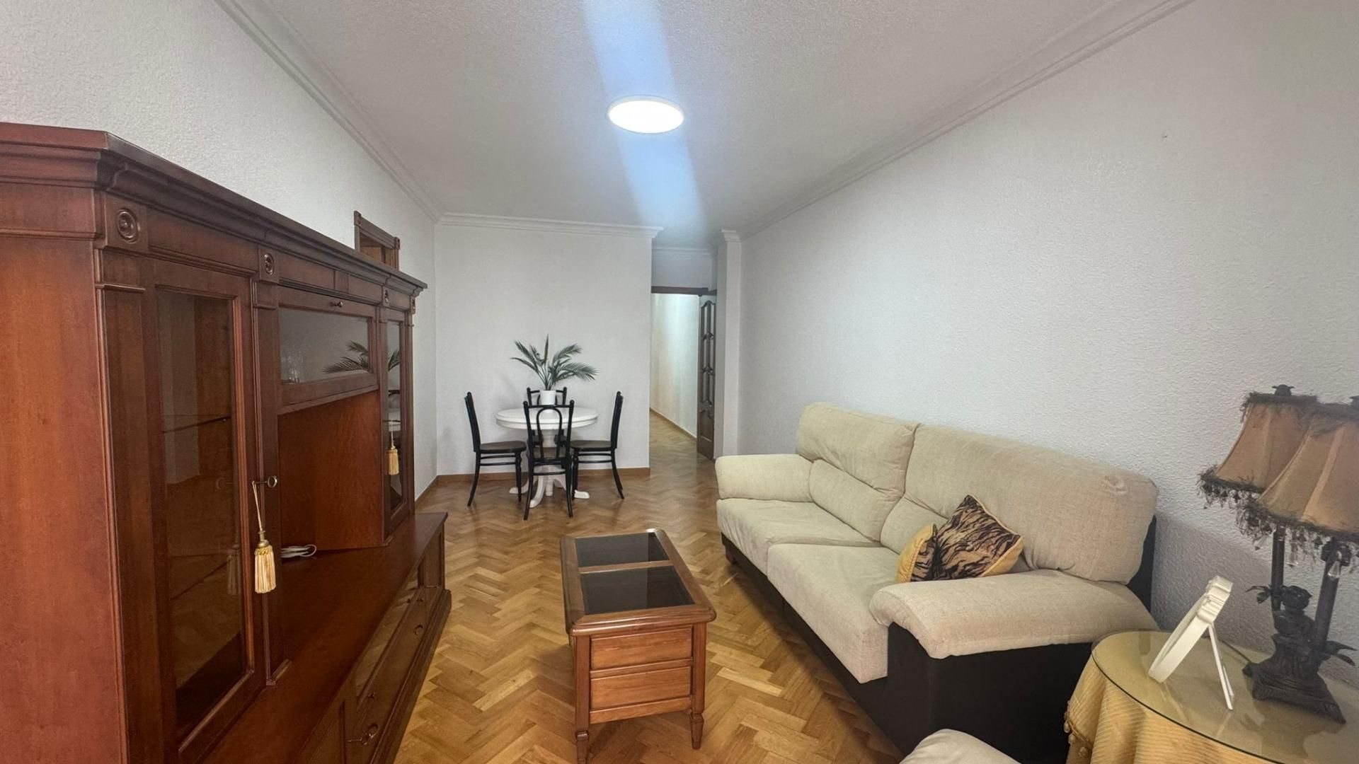 Wohnzimmer von Wohnungen zum verkauf in Almoradí mit Parkett, Terrasse und Balkon
