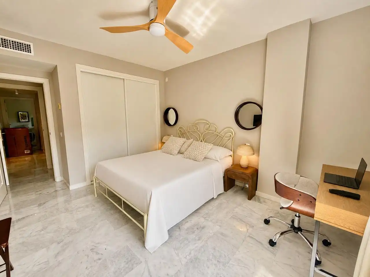 Dormitori de Apartament de lloguer en Elviria - Cabopino