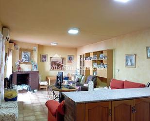 Living room of Single-family semi-detached for sale in  Jaén Capital  with Air Conditioner, Terrace and Balcony