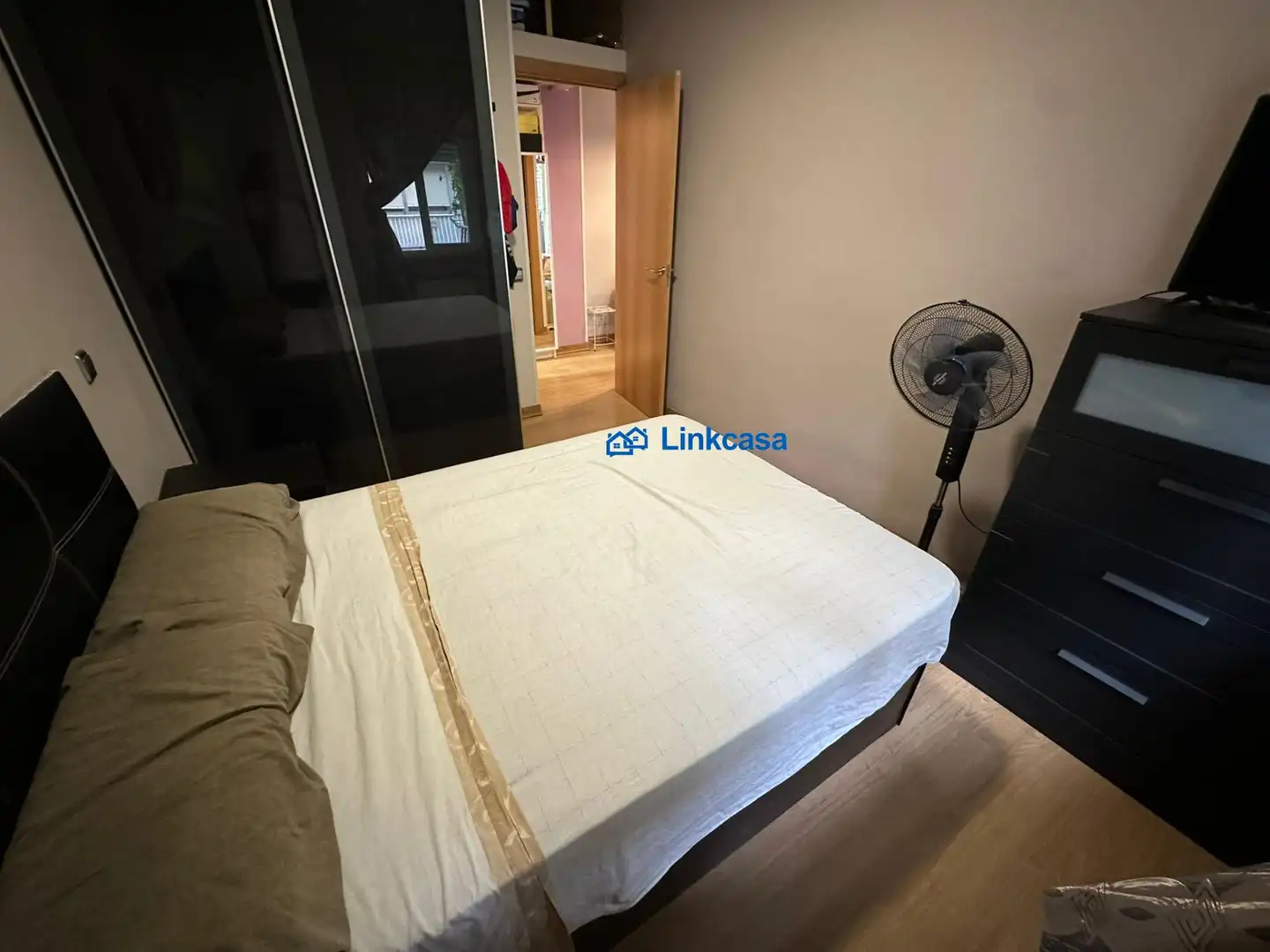 Dormitori de Pis en venda en Madrid amb Calefacció i Terrassa