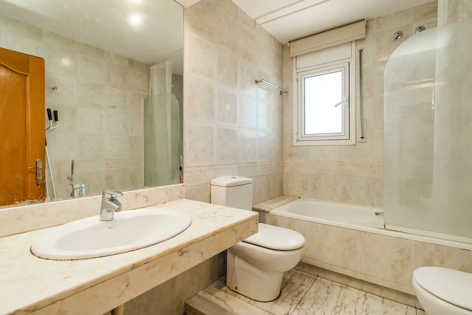 Baño de Casa adosada en venta en Teià con Aire acondicionado, Calefacción y Jardín privado