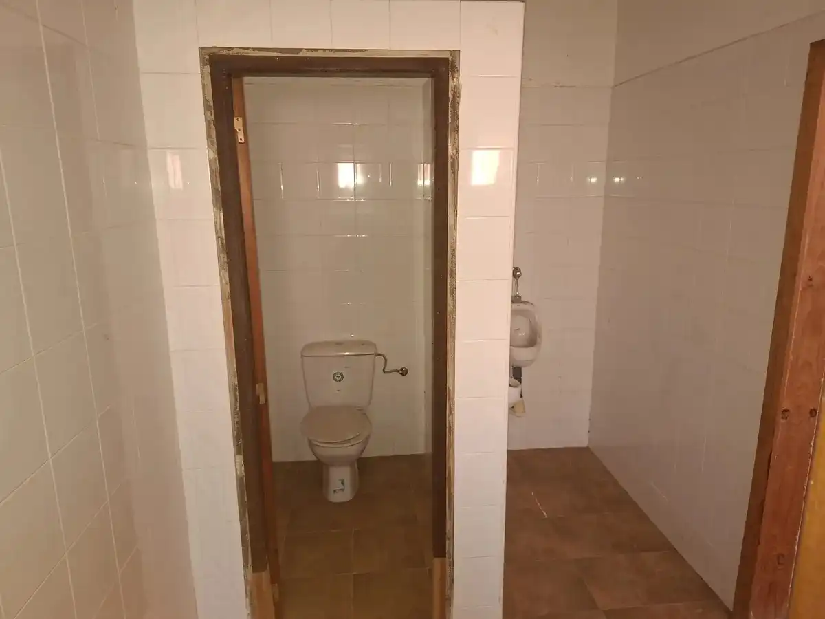 Badezimmer von Geschaftsraum zum Verkauf in La Oliva mit Möbliert