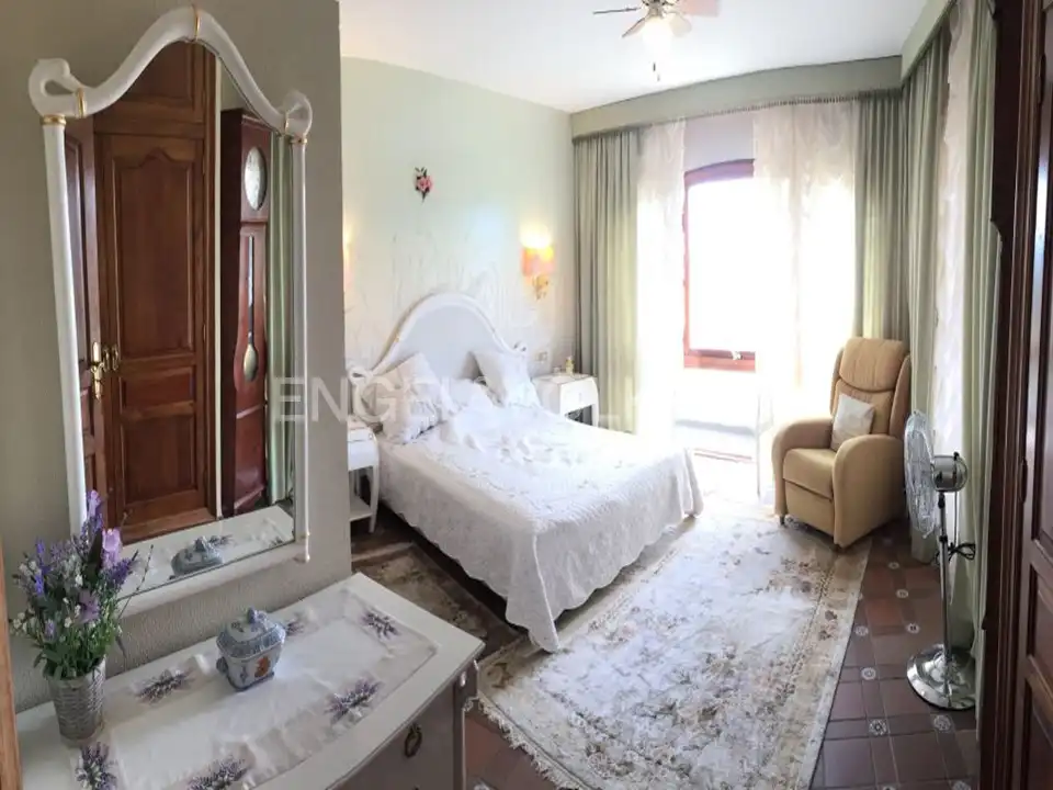 Habitación de Finca rústica en venta en Darnius con Aire acondicionado, Calefacción y Jardín privado