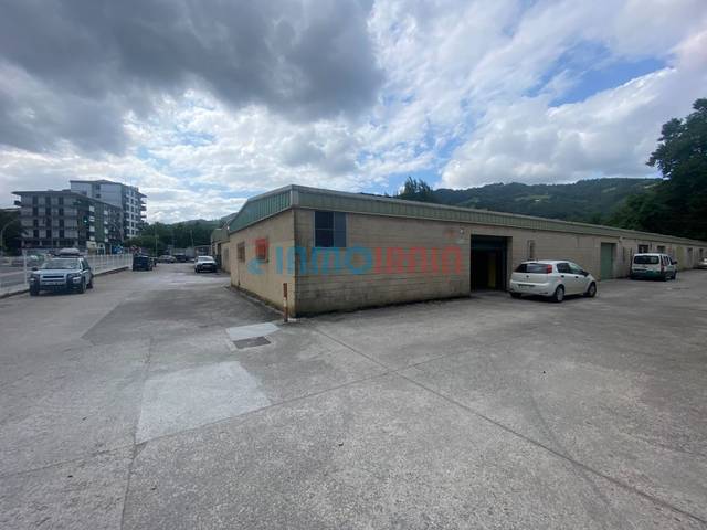 Nave industrial en Venta en Zaldibia Errepidea en Ordizia