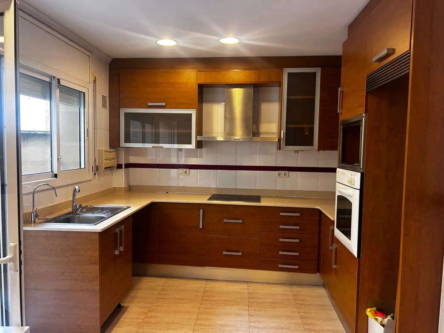 Kitchen of Flat for sale in Terrassa  with Private garden, Furnished and Balcony