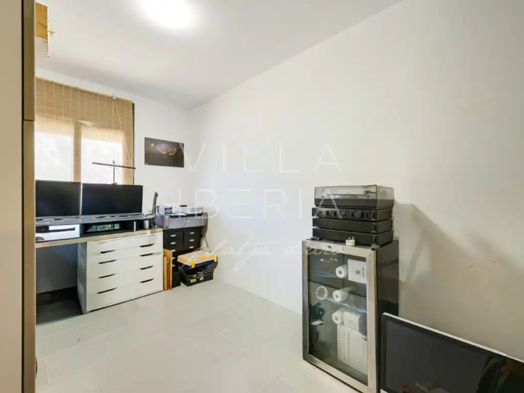 Casa con piscina en venta en Avenida Paisos Catalans 18, imagen 27