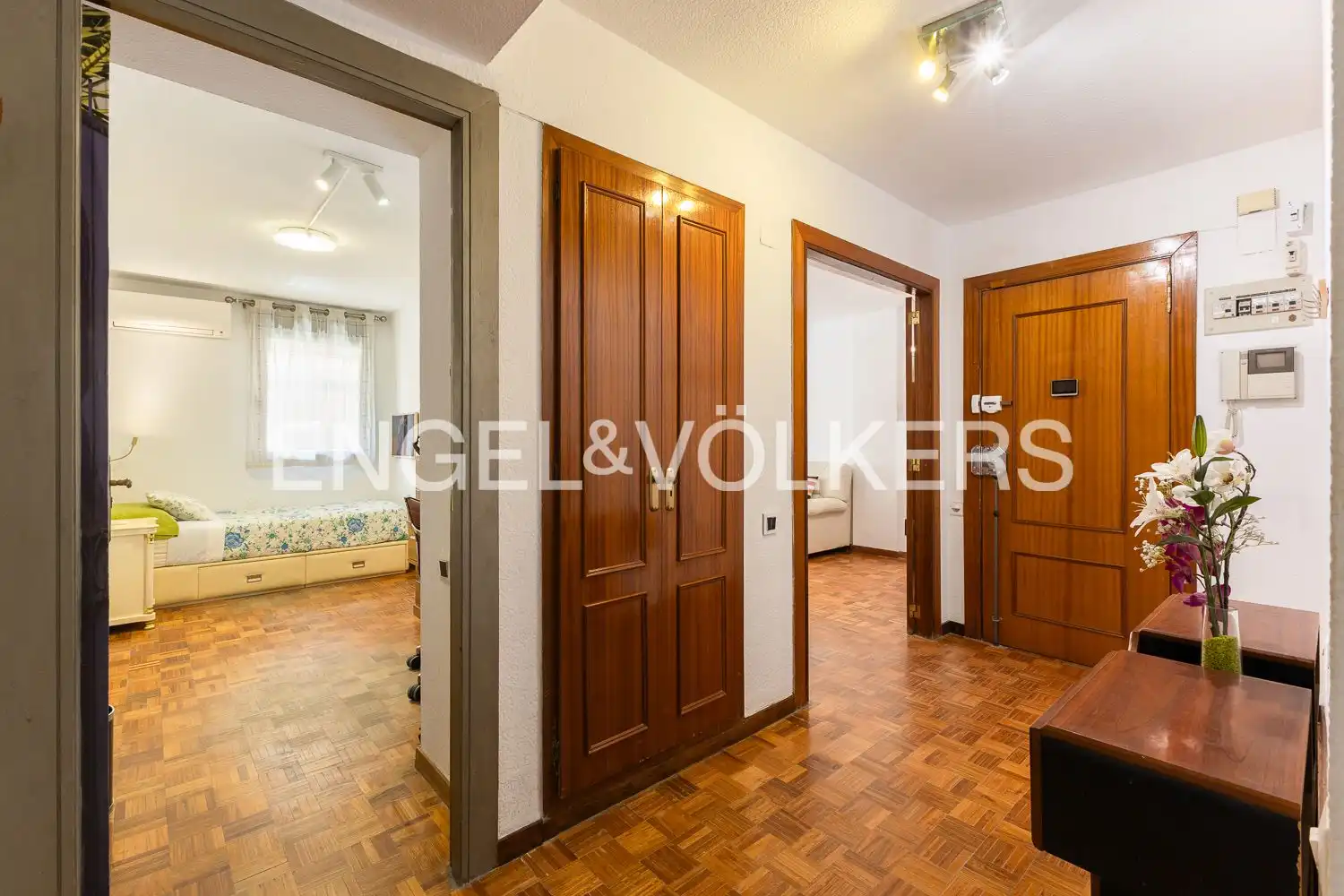 Piso de alquiler en Valencia con Aire acondicionado, Calefacción y Parquet